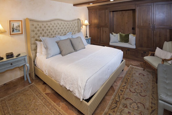 The Lodge at Vail a RockResort by Vail Resorts