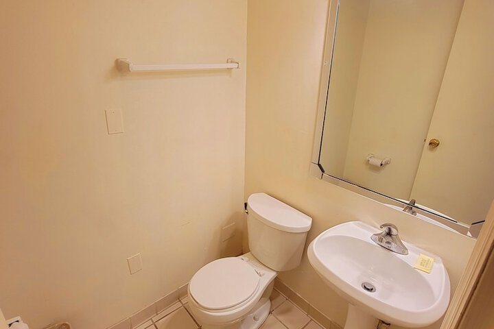Room 26 of 44