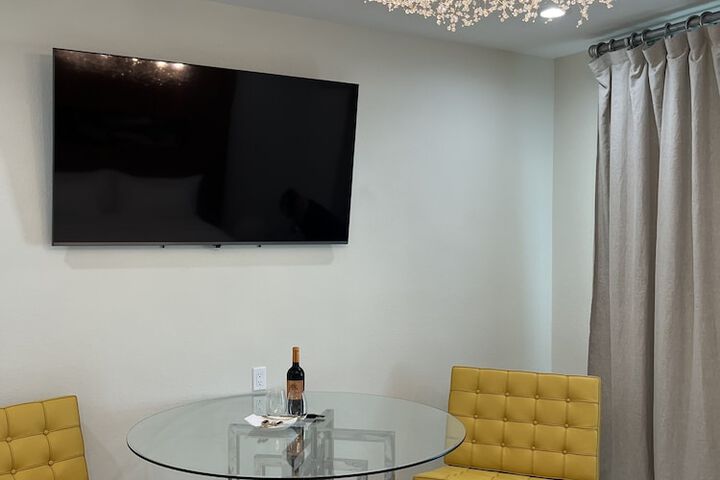 Room 15 of 21