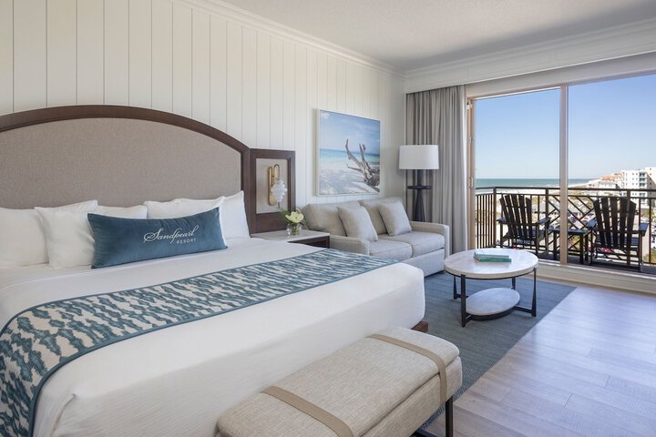 Sandpearl Resort