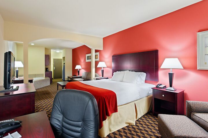 Room 8 of 29