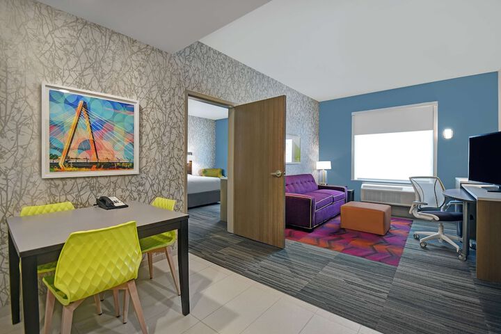 Room 17 of 53