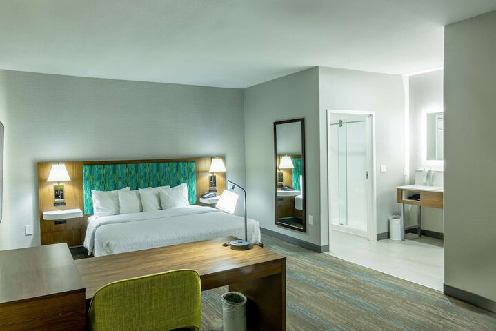 Room 20 of 42