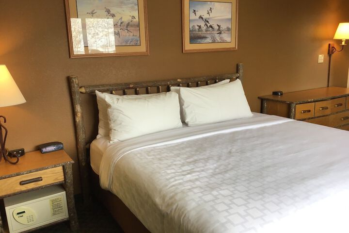 AmericInn by Wyndham Cody