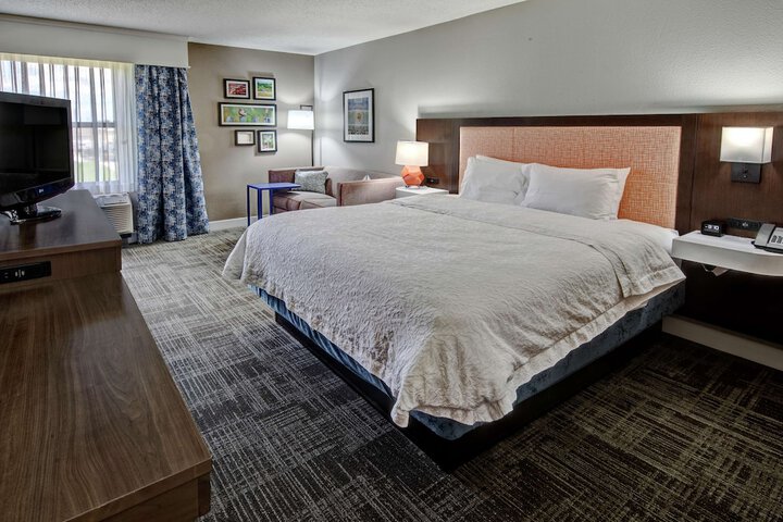 Room 18 of 29