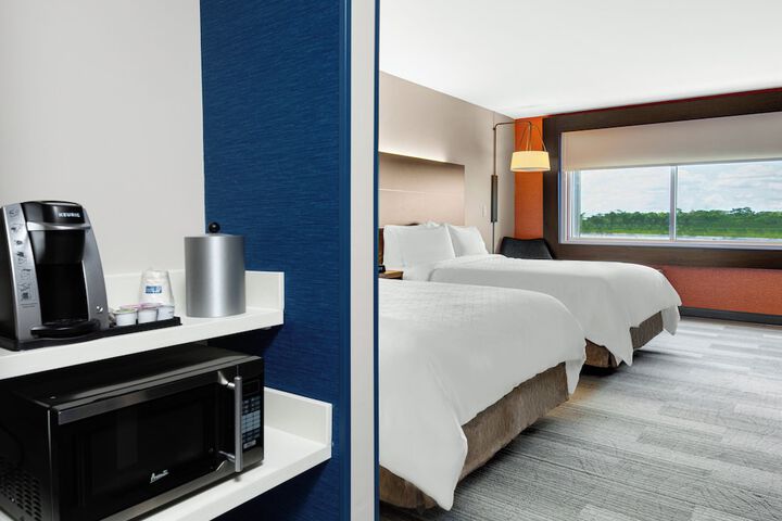 Holiday Inn Express & Suites Sanford- Lake Mary by IHG