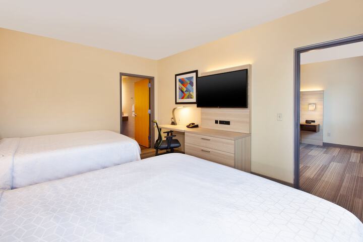 Room 34 of 45