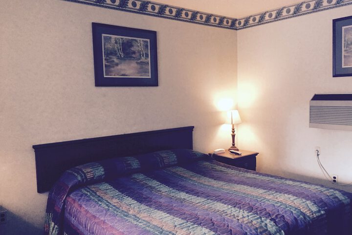 Red Carpet Inn