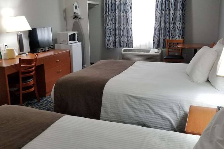 Room 28 of 40