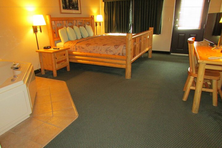 Shell Lake Lodge a Travelodge by Wyndham