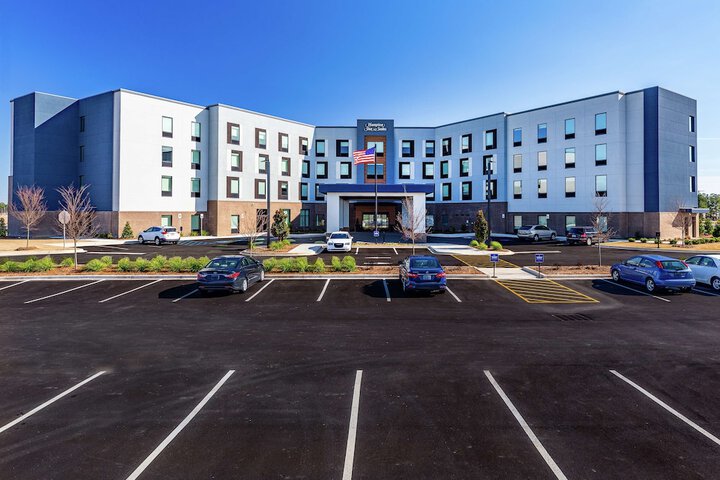 Hotel 5 of 87