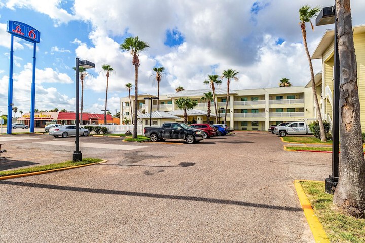 Hotel 4 of 28