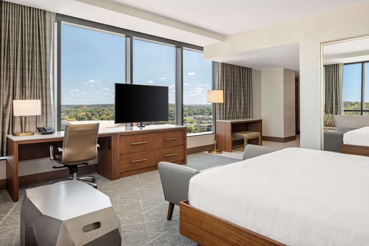 Hilton Rochester Mayo Clinic Area