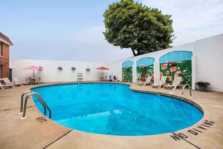 Pool 5 of 31