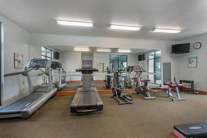 Rogue Regency Inn Medford Airport
