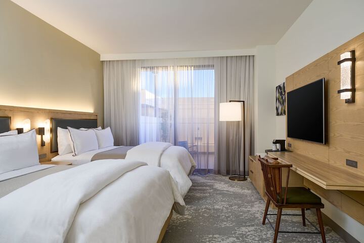 Room 30 of 130