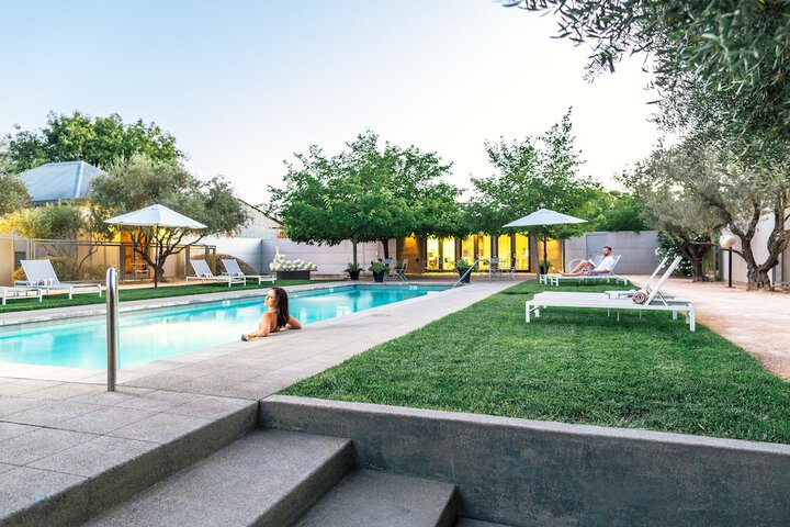 Pool 9 of 34