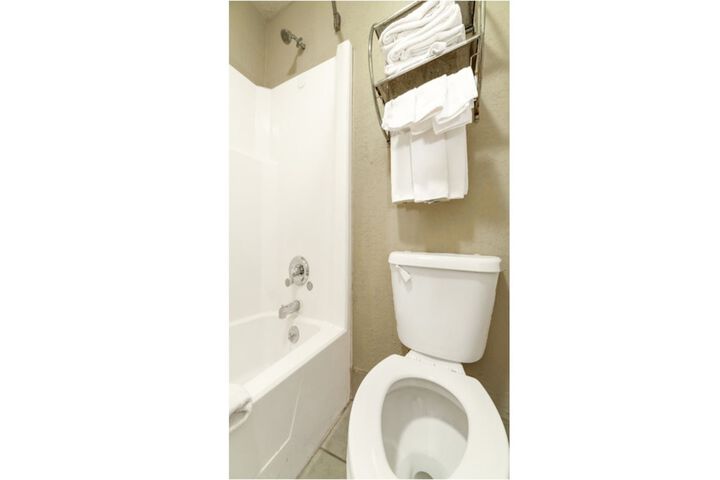 Room 63 of 76