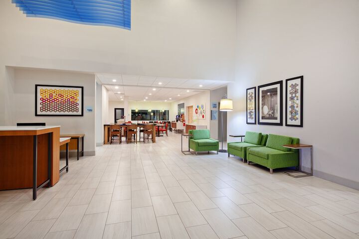Hotel 4 of 49