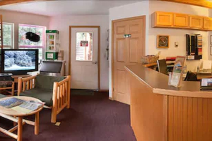 Harborview Inn