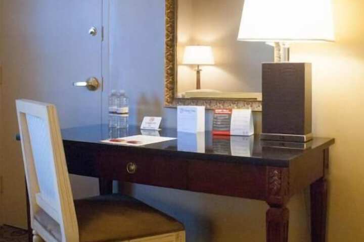 Room 27 of 45