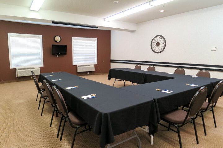 Comfort Inn & Suites Medicine Hat