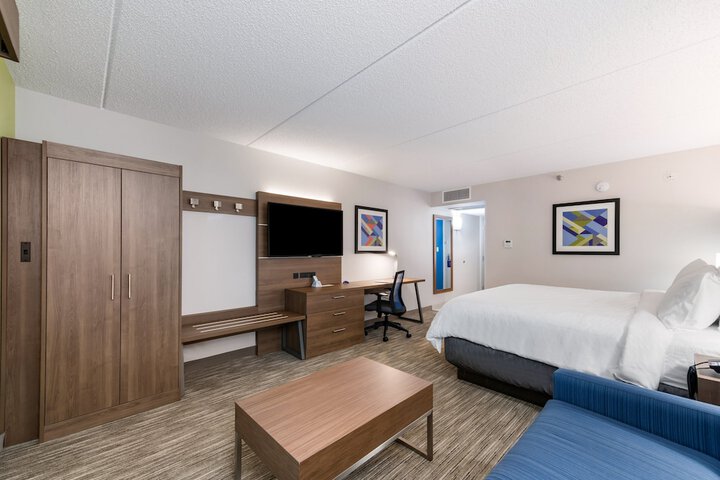 Room 39 of 64