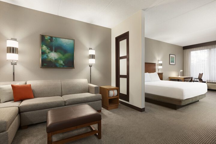 Room 18 of 26