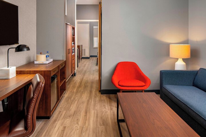 Room 18 of 26