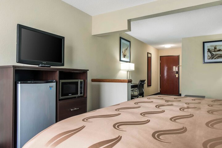 Room 19 of 41