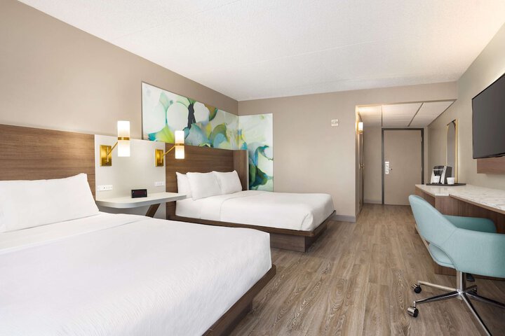 Room 14 of 30
