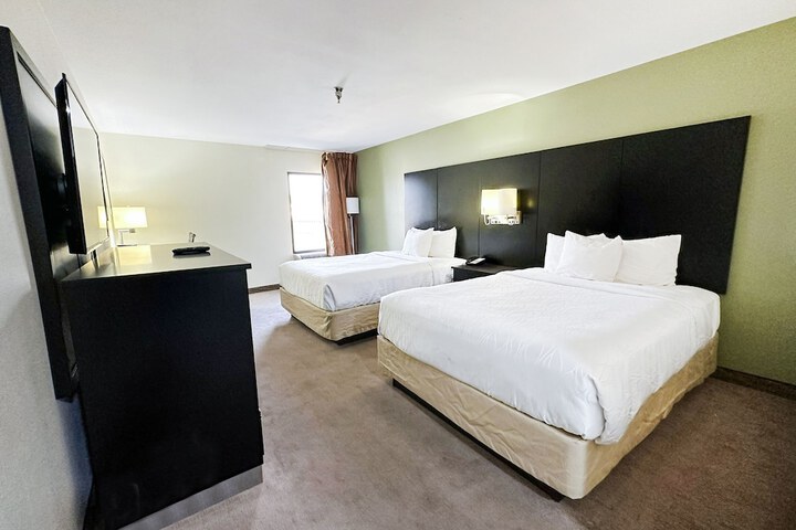 OYO Hotel Rome West GA