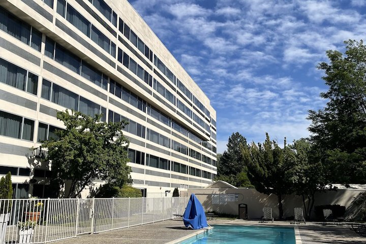 Pool 17 of 99