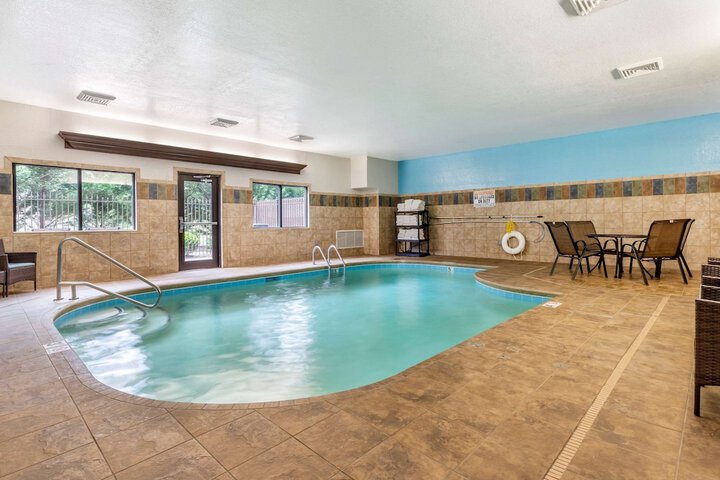 Pool 11 of 118