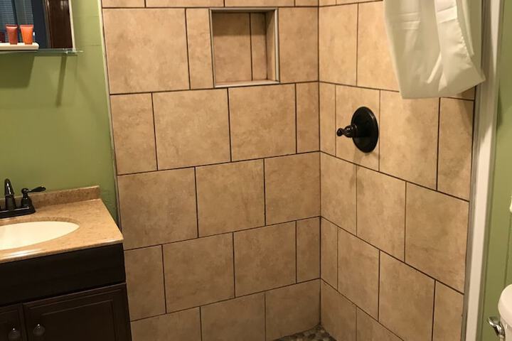 Room 36 of 65