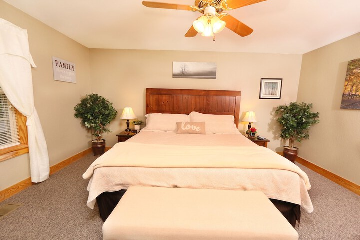 Room 26 of 44