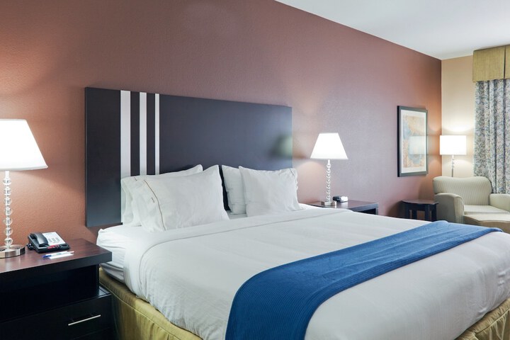 Room 34 of 55