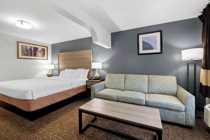Room 21 of 57