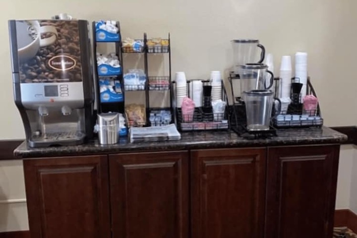 Breakfast/Coffee Service 18 of 20