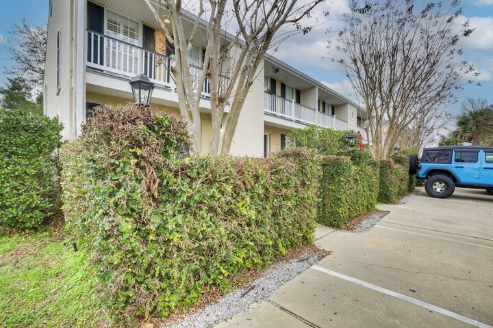 Old Town Bay St. Louis Townhome: Walk to Beach