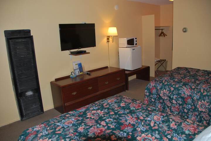 Imperial Motel