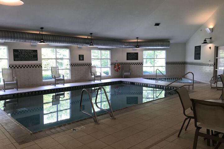 Country Inn & Suites by Radisson Lake George (Queensbury), NY