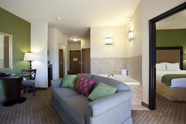 Holiday Inn Express & Suites Silt-Rifle by IHG