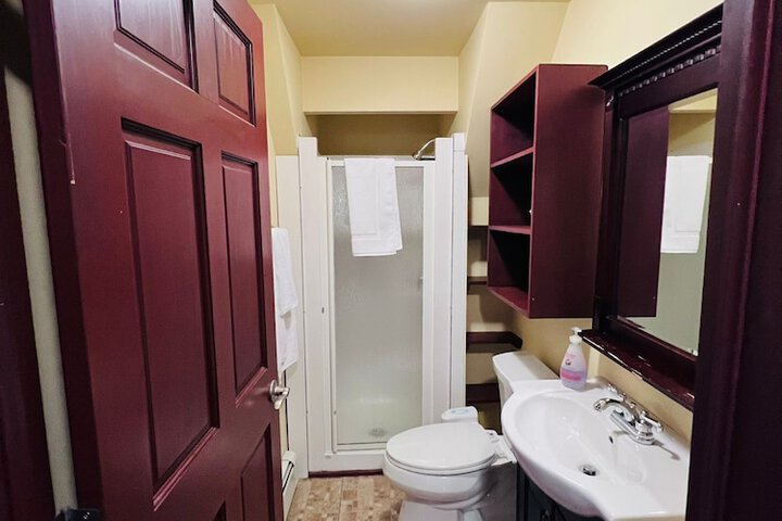 Room 25 of 71