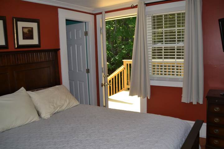 Room 21 of 24