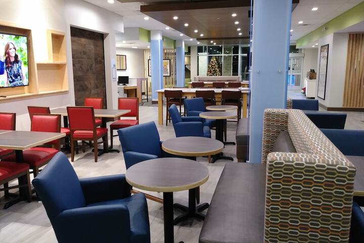 Hotel Interior 16 of 40
