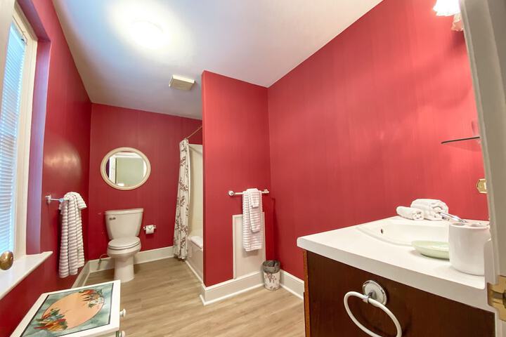 Room 44 of 55
