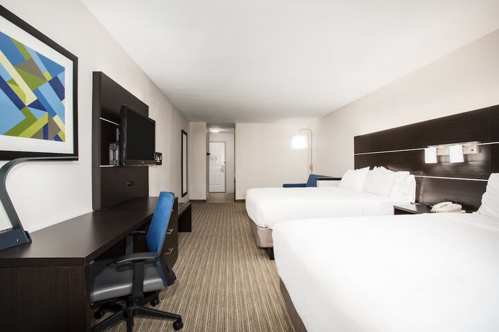 Room 18 of 50