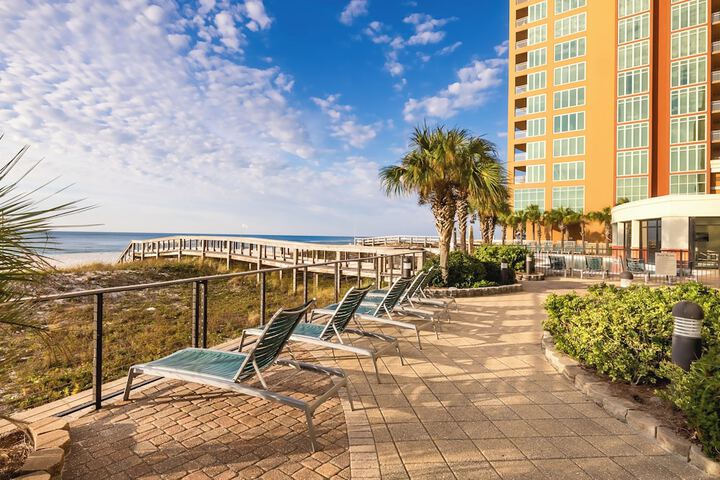 Hampton Inn & Suites Orange Beach / Gulf Front