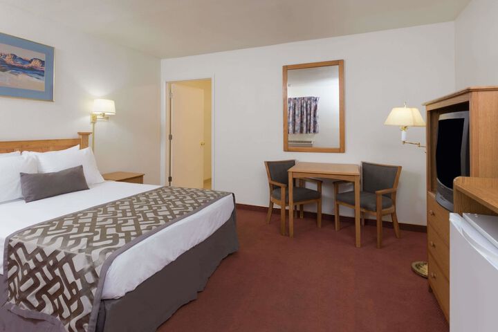 Room 22 of 42